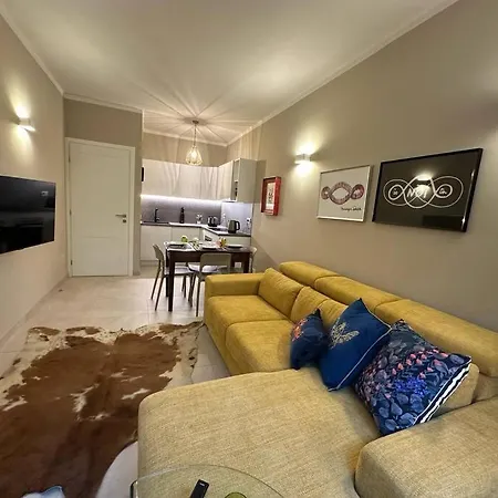 Apartment The Two Palms - Modern Flat In The Centre W 2 Beds